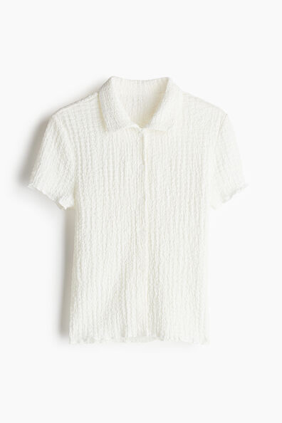 Crinkled short-sleeved shirt