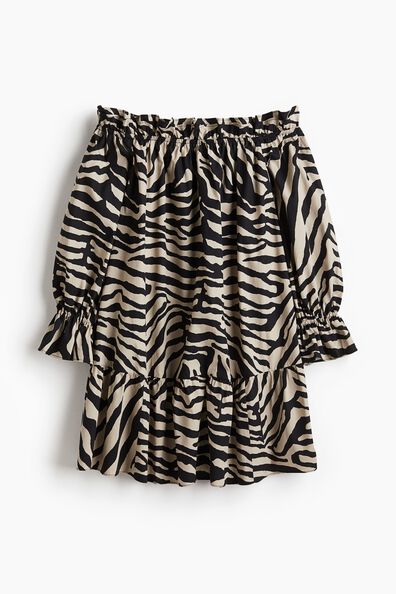 Off-the-shoulder poplin dress