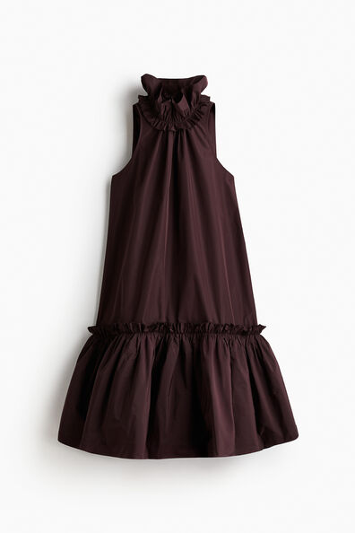 Frill-collar dress