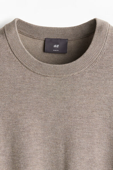 Slim Fit Fine-knit jumper