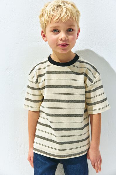 Жёлтый