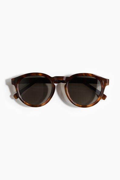 Round polarised sunglasses
