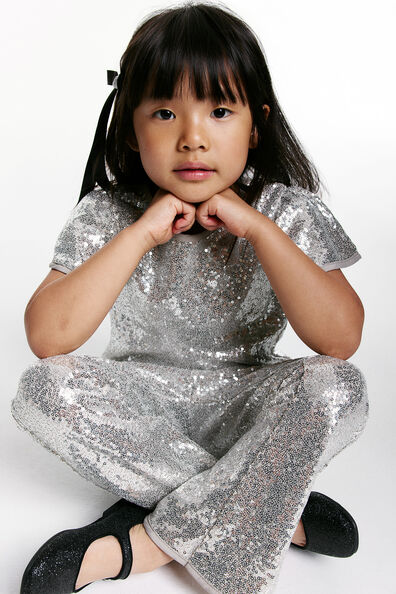 Flared sequined leggings