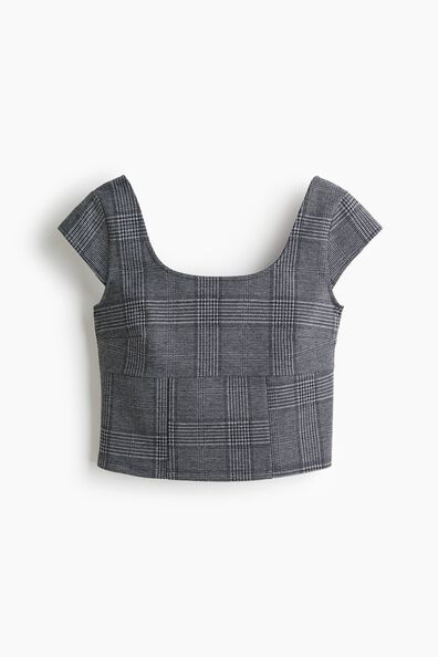 Cap-sleeved top