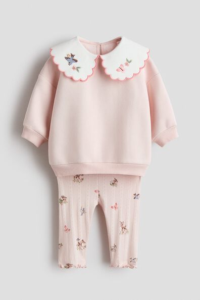 2-piece top and leggings set