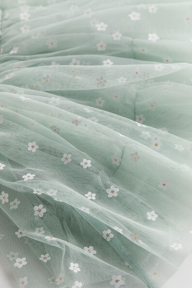 Зелёный
