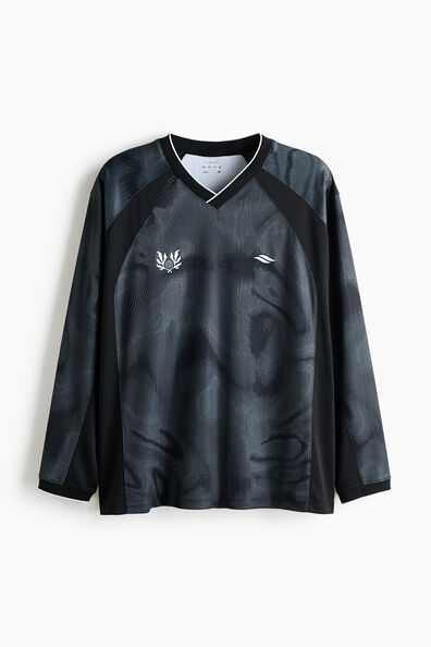 Loose Fit Football shirt with DryMove™