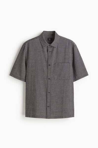 Oversized Fit Short-sleeved linen-blend shirt