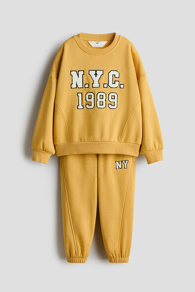 2-piece sweatshirt set