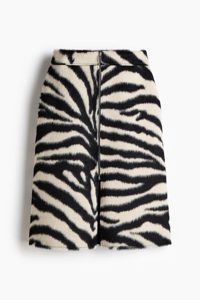 Zip-front skirt