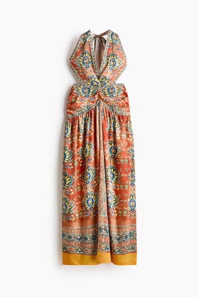 Open-back halterneck dress