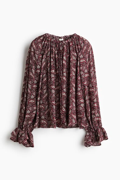 Frilled-sleeve blouse