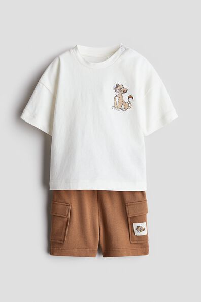 2-piece T-shirt and shorts set