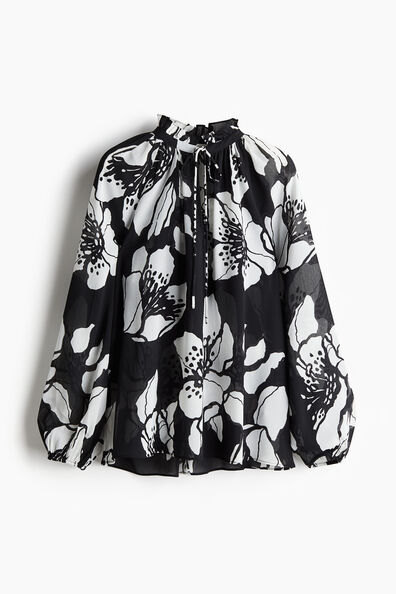 Crinkled chiffon blouse