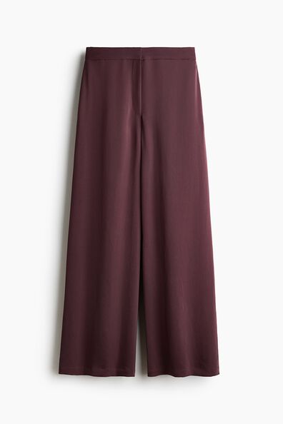 Wide trousers