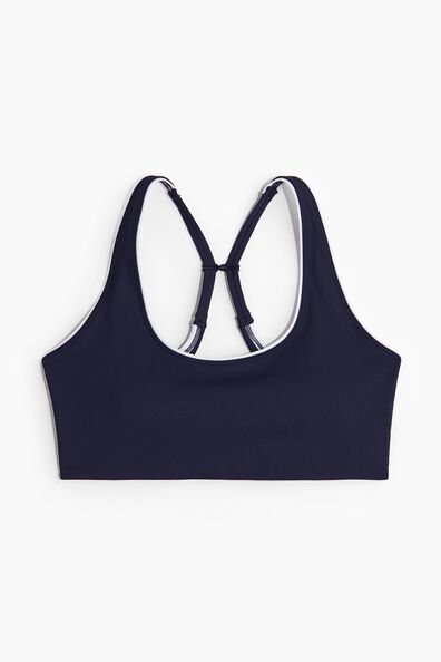 Light Support Sports bra with DryMove™