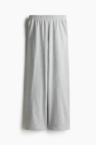 Sports sweatpants with DryMove™