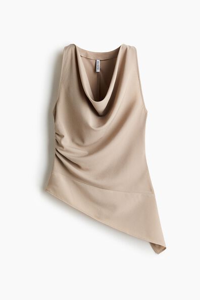 Asymmetric crêpe top