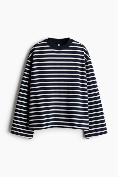 Oversized sweatshirt