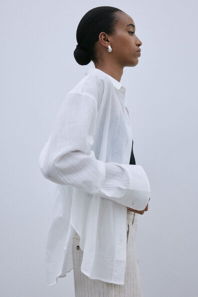 Crinkled cotton shirt