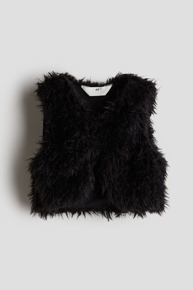 Fluffy gilet