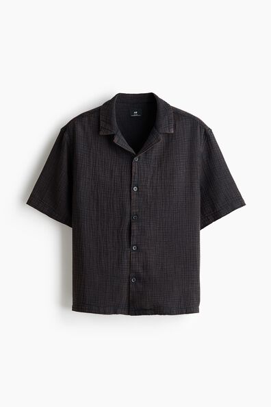 Relaxed Fit Short-sleeved muslin shirt