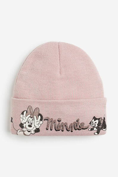 Motif-detail beanie
