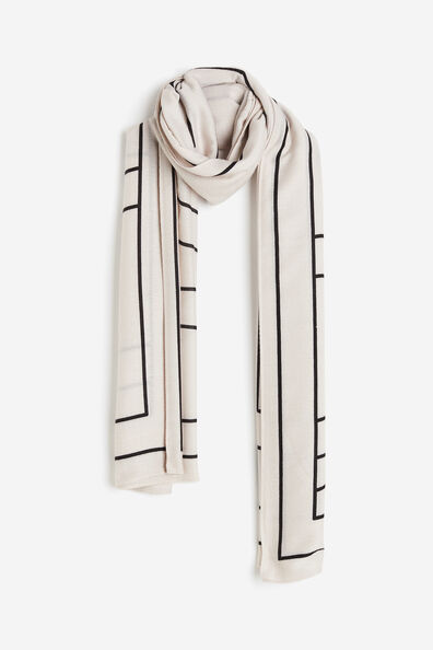 Patterned scarf