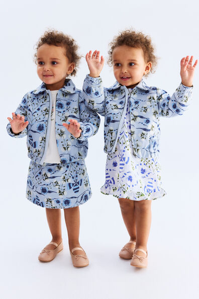 Синий
