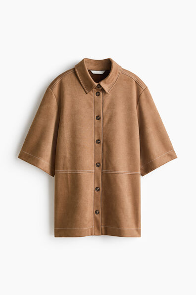 Short-sleeved shirt