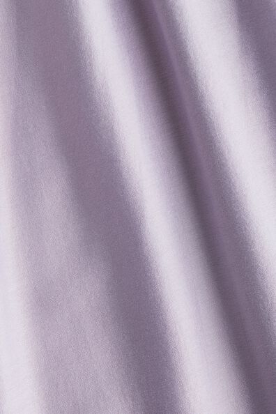 Фиолетовый