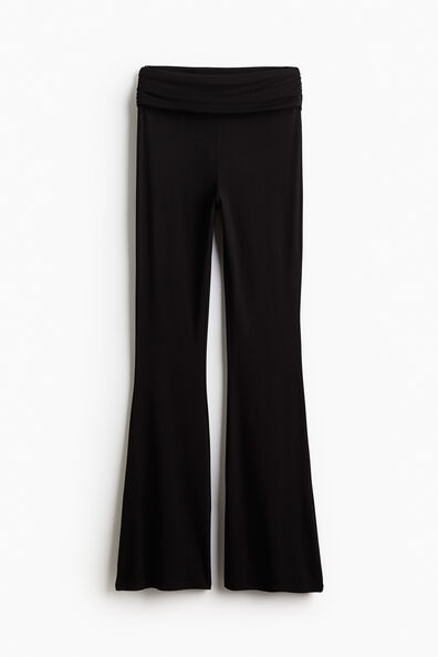 Gathered yoga pants