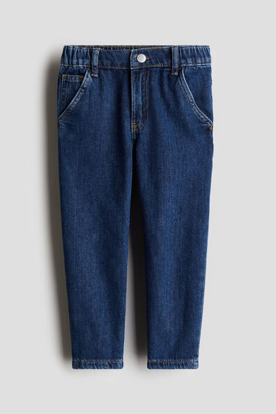 Loose-fit tapered jeans