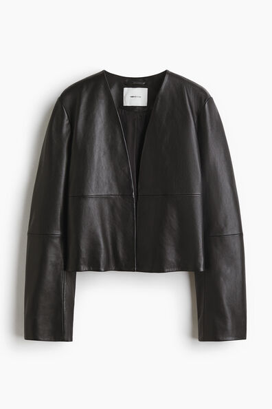 Short leather jacket