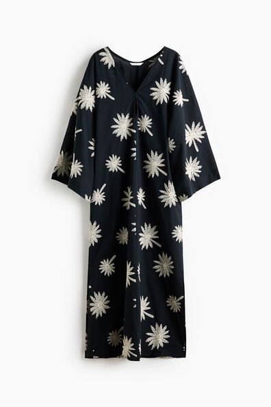 Embroidered kaftan dress