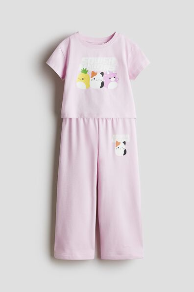 2-piece printed top and joggers set