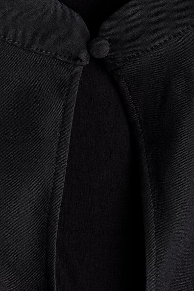Viscose-blend keyhole top