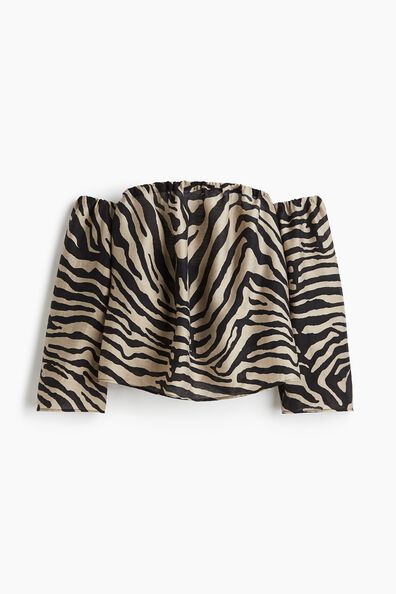 Off-the-shoulder top