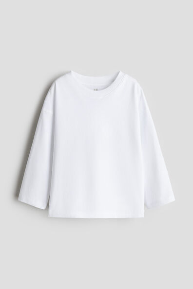 Long-sleeved T-shirt