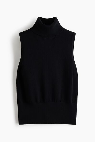 Fine-knit polo-neck top