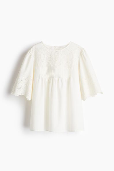 Broderie anglaise blouse