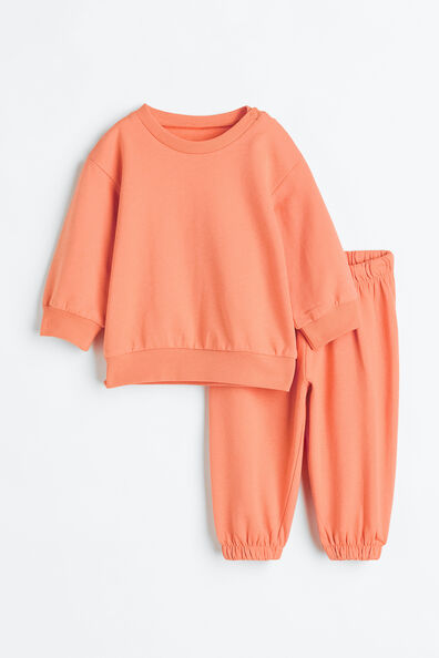 2-piece sweatshirt set