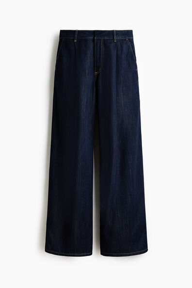 Loose Fit Wide Regular Jeans