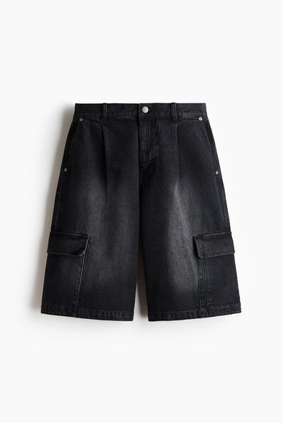 Loose Fit Cargo denim shorts