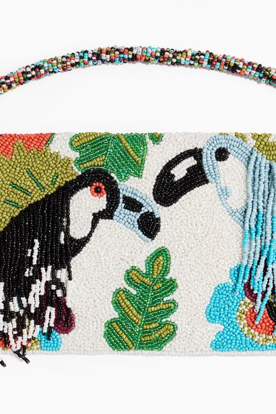 Beaded clutch