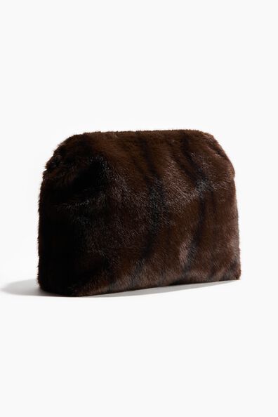 Large clutch