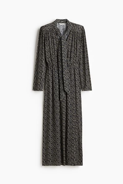 Shoulder-pad dress
