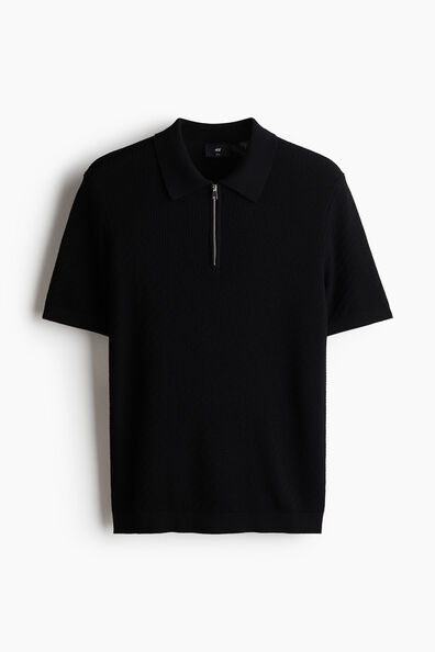 Slim Fit Textured polo shirt