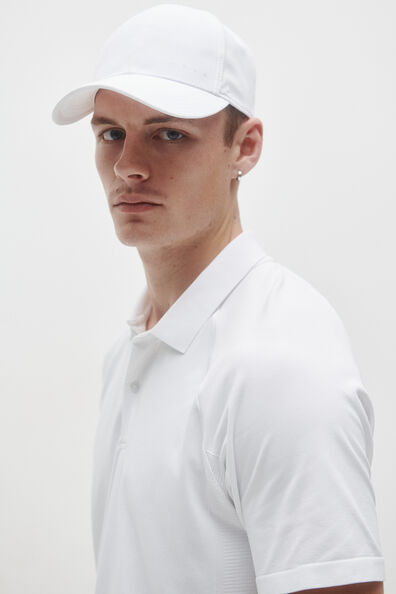 Белый