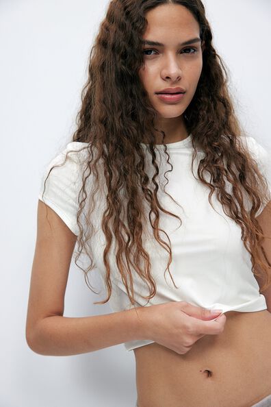 Белый